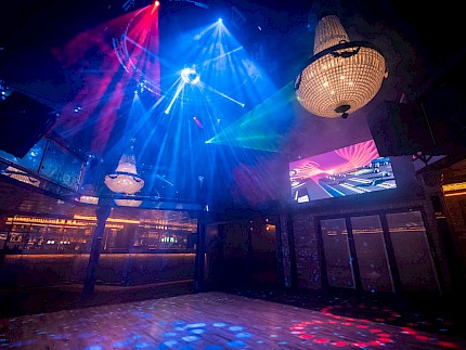 Luna nightclub 8